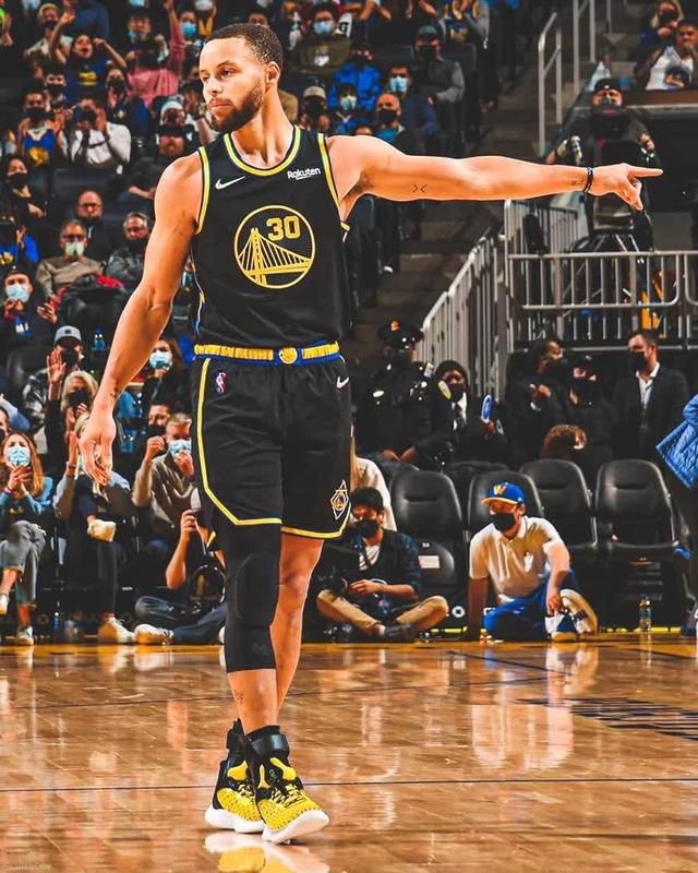 开元棋牌关于风云突变马赛关键时刻队长鼓劲库里连续三场比赛得分超过大胜，这一次真的萨克拉门托国王临场应变备战NBA总决赛的信息